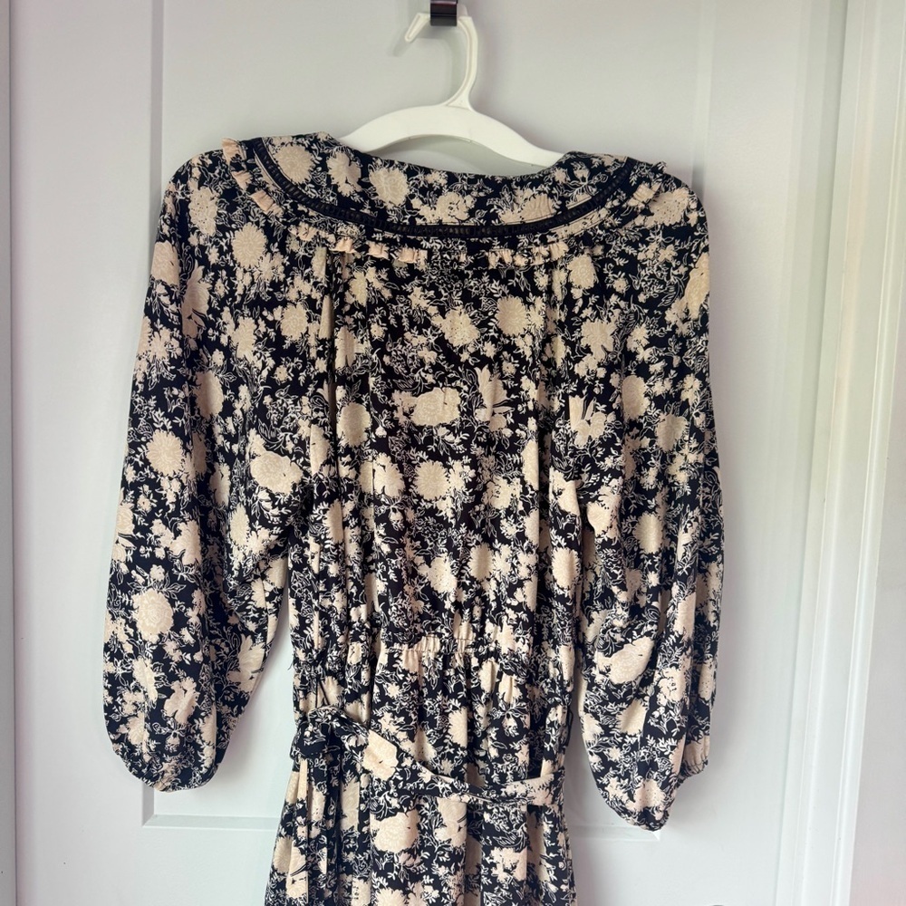 LC Lauren Conrad Ruffle Chiffon Shirt Dress Black Cream Floral Medium NWT - Picture 4 of 10